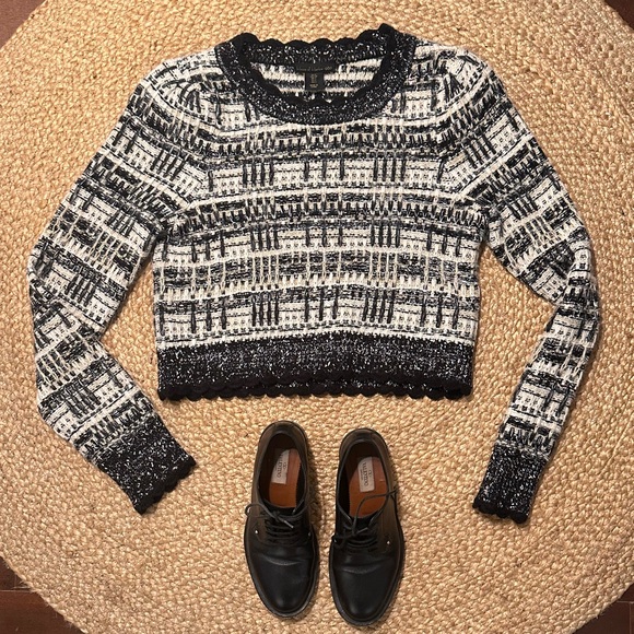 HOUSE OF HARLOW 1960 Textured Cropped Sweater - Picture 1 of 7